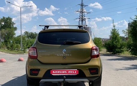 Renault Sandero II рестайлинг, 2015 год, 895 000 рублей, 6 фотография