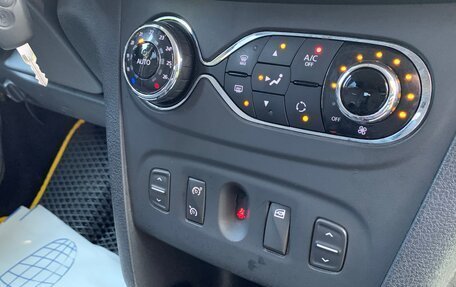 Renault Sandero II рестайлинг, 2015 год, 895 000 рублей, 15 фотография