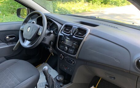 Renault Sandero II рестайлинг, 2015 год, 895 000 рублей, 14 фотография