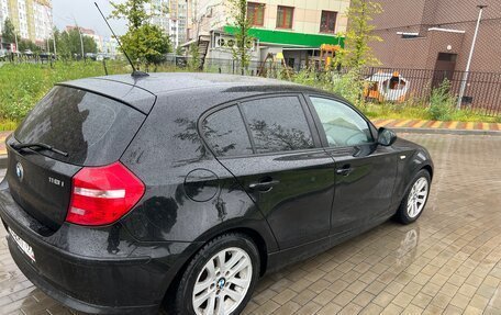 BMW 1 серия, 2011 год, 1 000 000 рублей, 3 фотография