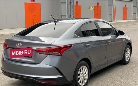 Hyundai Solaris II рестайлинг, 2020 год, 1 375 000 рублей, 4 фотография