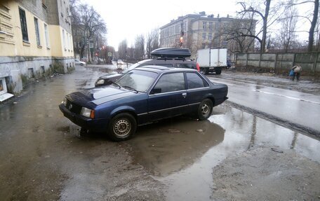 Opel Rekord E, 1980 год, 300 000 рублей, 3 фотография
