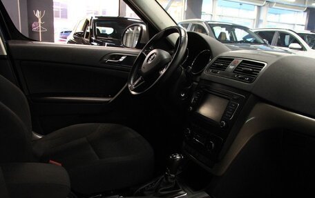 Skoda Yeti I рестайлинг, 2014 год, 1 149 000 рублей, 5 фотография
