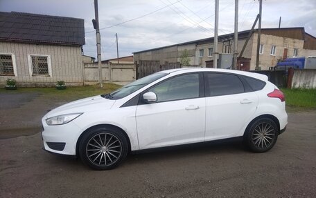 Ford Focus III, 2017 год, 1 050 000 рублей, 2 фотография