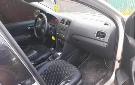 Volkswagen Polo VI (EU Market), 2011 год, 640 000 рублей, 8 фотография