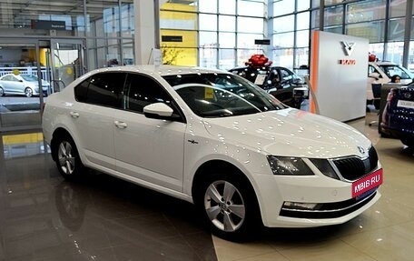 Skoda Octavia, 2019 год, 2 030 000 рублей, 2 фотография