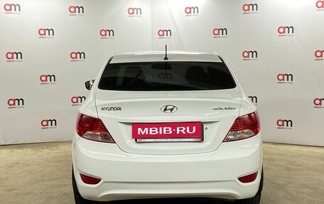 Hyundai Solaris II рестайлинг, 2011 год, 599 000 рублей, 5 фотография