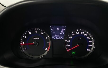 Hyundai Solaris II рестайлинг, 2011 год, 599 000 рублей, 14 фотография