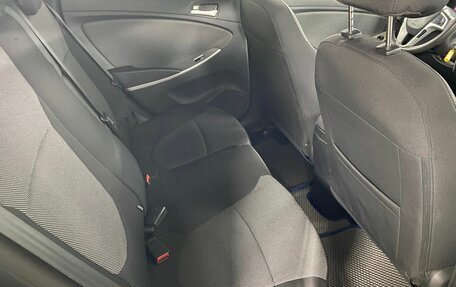 Hyundai Solaris II рестайлинг, 2011 год, 599 000 рублей, 19 фотография