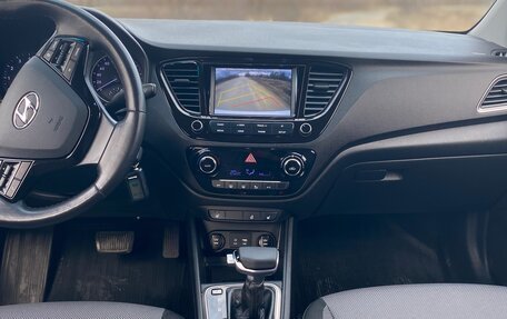 Hyundai Solaris II рестайлинг, 2017 год, 1 200 000 рублей, 6 фотография