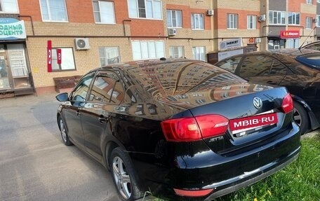 Volkswagen Jetta VI, 2012 год, 780 000 рублей, 2 фотография