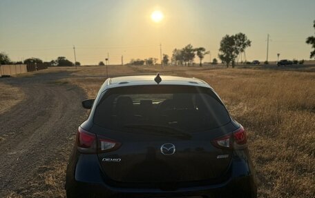 Mazda Demio IV, 2016 год, 1 350 000 рублей, 6 фотография