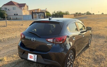 Mazda Demio IV, 2016 год, 1 350 000 рублей, 7 фотография