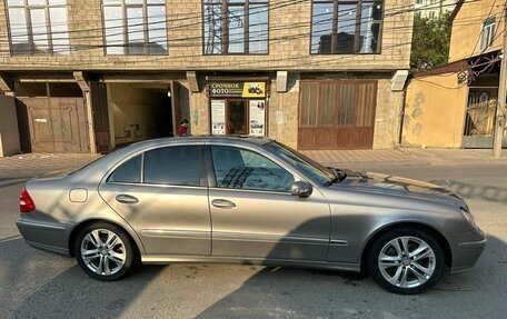 Mercedes-Benz E-Класс, 2005 год, 950 000 рублей, 7 фотография