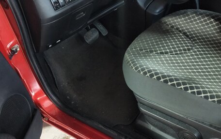 Nissan Micra III, 2005 год, 550 000 рублей, 2 фотография