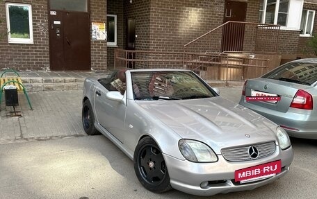 Mercedes-Benz SLK-Класс, 1997 год, 850 000 рублей, 3 фотография