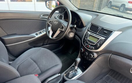 Hyundai Solaris II рестайлинг, 2011 год, 850 000 рублей, 2 фотография