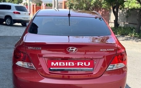 Hyundai Solaris II рестайлинг, 2011 год, 850 000 рублей, 6 фотография