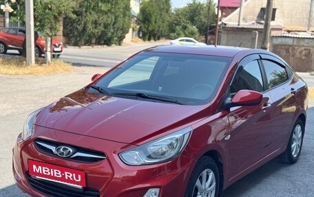 Hyundai Solaris II рестайлинг, 2011 год, 850 000 рублей, 9 фотография