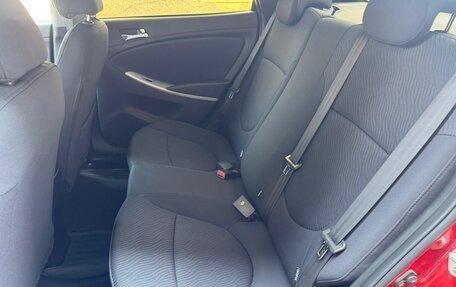 Hyundai Solaris II рестайлинг, 2011 год, 850 000 рублей, 19 фотография