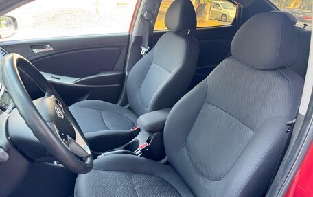 Hyundai Solaris II рестайлинг, 2011 год, 850 000 рублей, 30 фотография