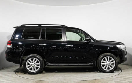 Toyota Land Cruiser 200, 2019 год, 7 500 000 рублей, 4 фотография