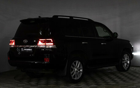 Toyota Land Cruiser 200, 2019 год, 7 500 000 рублей, 32 фотография