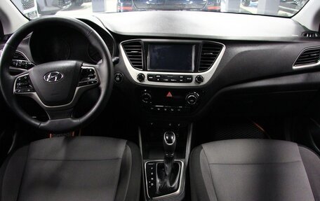 Hyundai Solaris II рестайлинг, 2017 год, 1 449 000 рублей, 6 фотография
