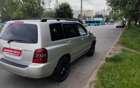Toyota Highlander III, 2004 год, 1 230 000 рублей, 4 фотография