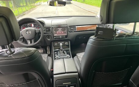 Volkswagen Touareg III, 2016 год, 3 300 000 рублей, 20 фотография