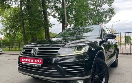 Volkswagen Touareg III, 2016 год, 3 300 000 рублей, 29 фотография