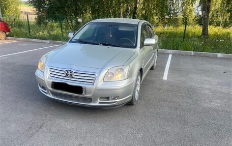 Toyota Avensis III рестайлинг, 2005 год, 570 000 рублей, 3 фотография