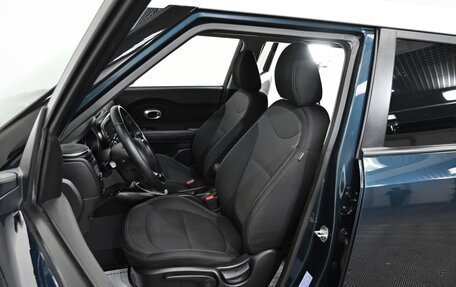 KIA Soul II рестайлинг, 2017 год, 1 399 000 рублей, 9 фотография