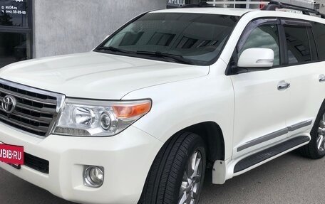 Toyota Land Cruiser 200, 2013 год, 5 150 000 рублей, 3 фотография