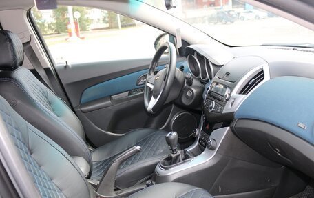 Chevrolet Cruze II, 2013 год, 835 000 рублей, 18 фотография