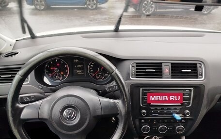 Volkswagen Jetta VI, 2014 год, 1 210 000 рублей, 3 фотография