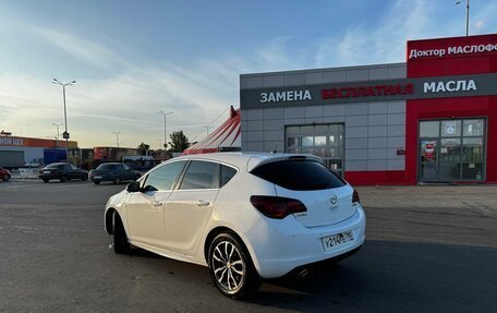 Opel Astra J, 2011 год, 650 000 рублей, 6 фотография
