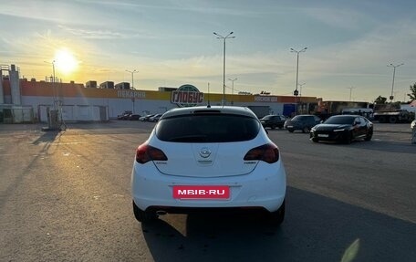 Opel Astra J, 2011 год, 650 000 рублей, 5 фотография