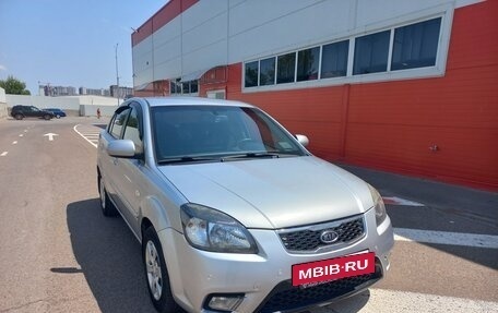 KIA Rio II, 2010 год, 610 000 рублей, 2 фотография
