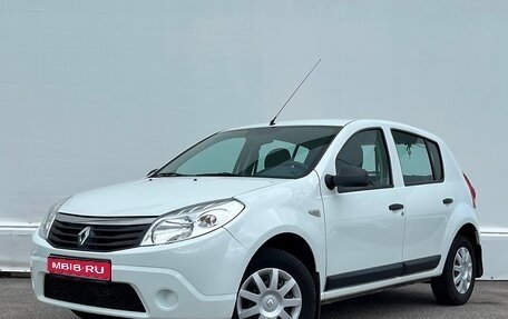 Renault Sandero I, 2013 год, 597 300 рублей, 1 фотография