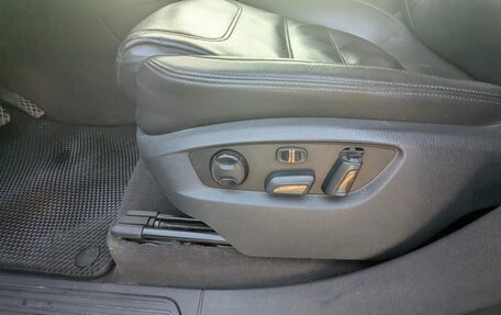 Volkswagen Touareg III, 2012 год, 2 200 000 рублей, 16 фотография
