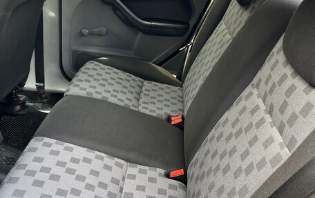 Ford Focus II рестайлинг, 2008 год, 550 000 рублей, 24 фотография