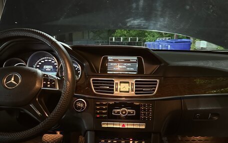 Mercedes-Benz E-Класс, 2013 год, 1 499 000 рублей, 14 фотография