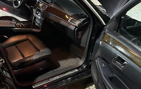 Mercedes-Benz E-Класс, 2013 год, 1 499 000 рублей, 13 фотография