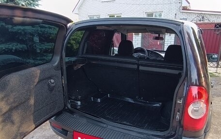 Chevrolet Niva I рестайлинг, 2013 год, 650 000 рублей, 7 фотография