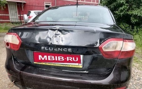 Renault Fluence I, 2012 год, 550 000 рублей, 2 фотография
