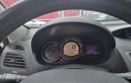 Renault Fluence I, 2012 год, 550 000 рублей, 13 фотография