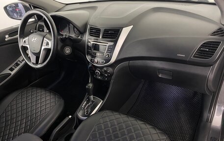 Hyundai Solaris II рестайлинг, 2012 год, 747 000 рублей, 13 фотография