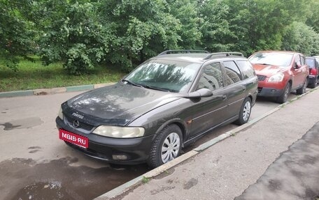 Opel Vectra B рестайлинг, 2001 год, 230 000 рублей, 1 фотография