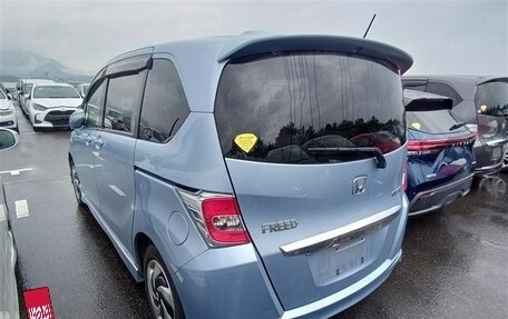 Honda Freed I, 2014 год, 785 000 рублей, 7 фотография